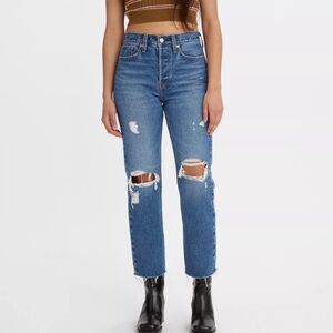 Levis Premium Wedgie Straight Button Fly Distressed Raw Hem Jeans Size 25